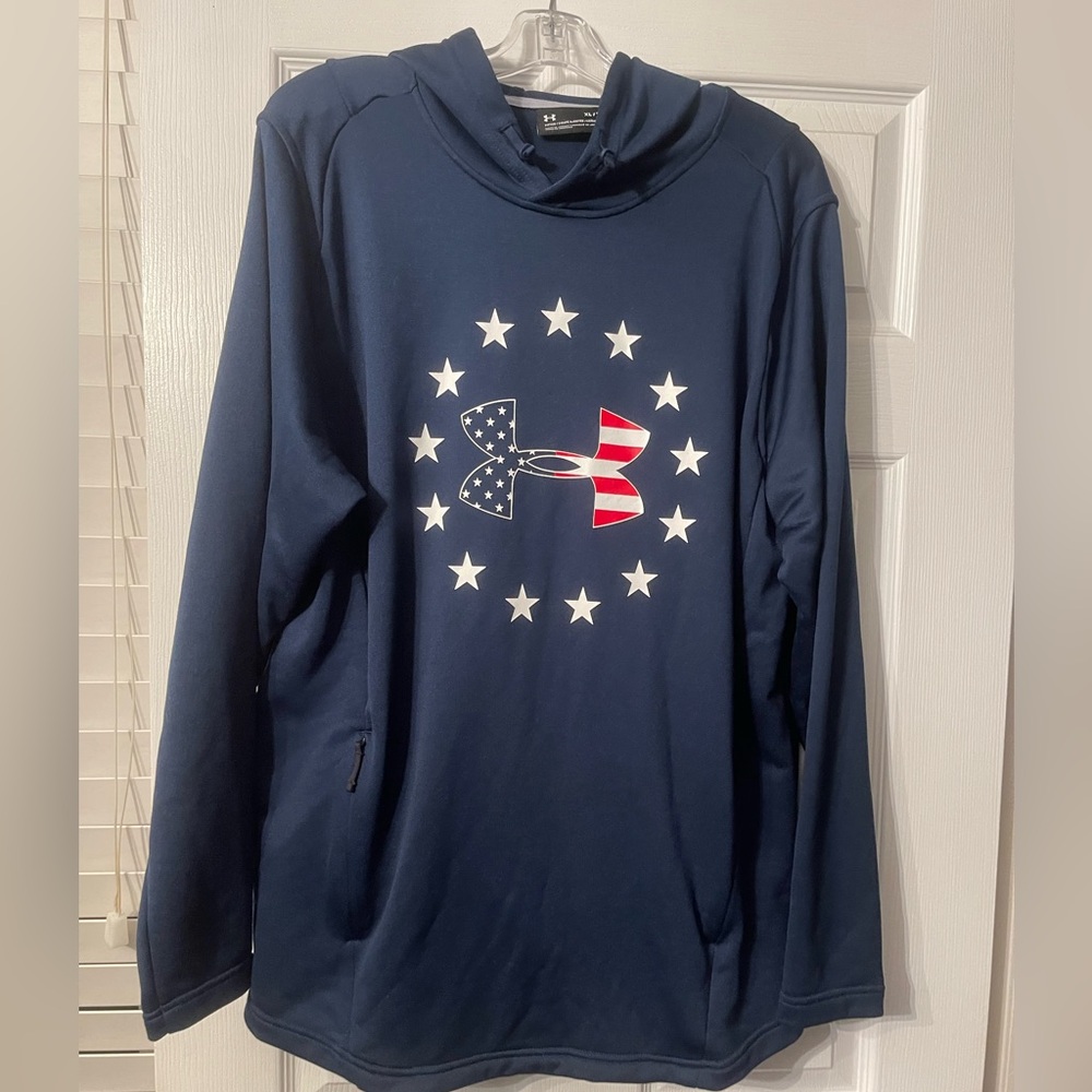 Men’s Under Armour hoodie